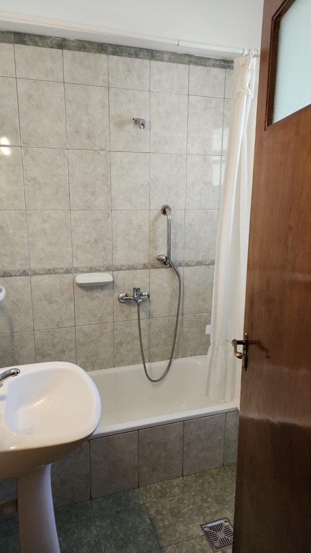 Casa en Alquiler en Hipolito Yrigoyen 261, Centro, Bahía Blanca - Bahía Blanca Propiedades | SITIO OFICIAL l