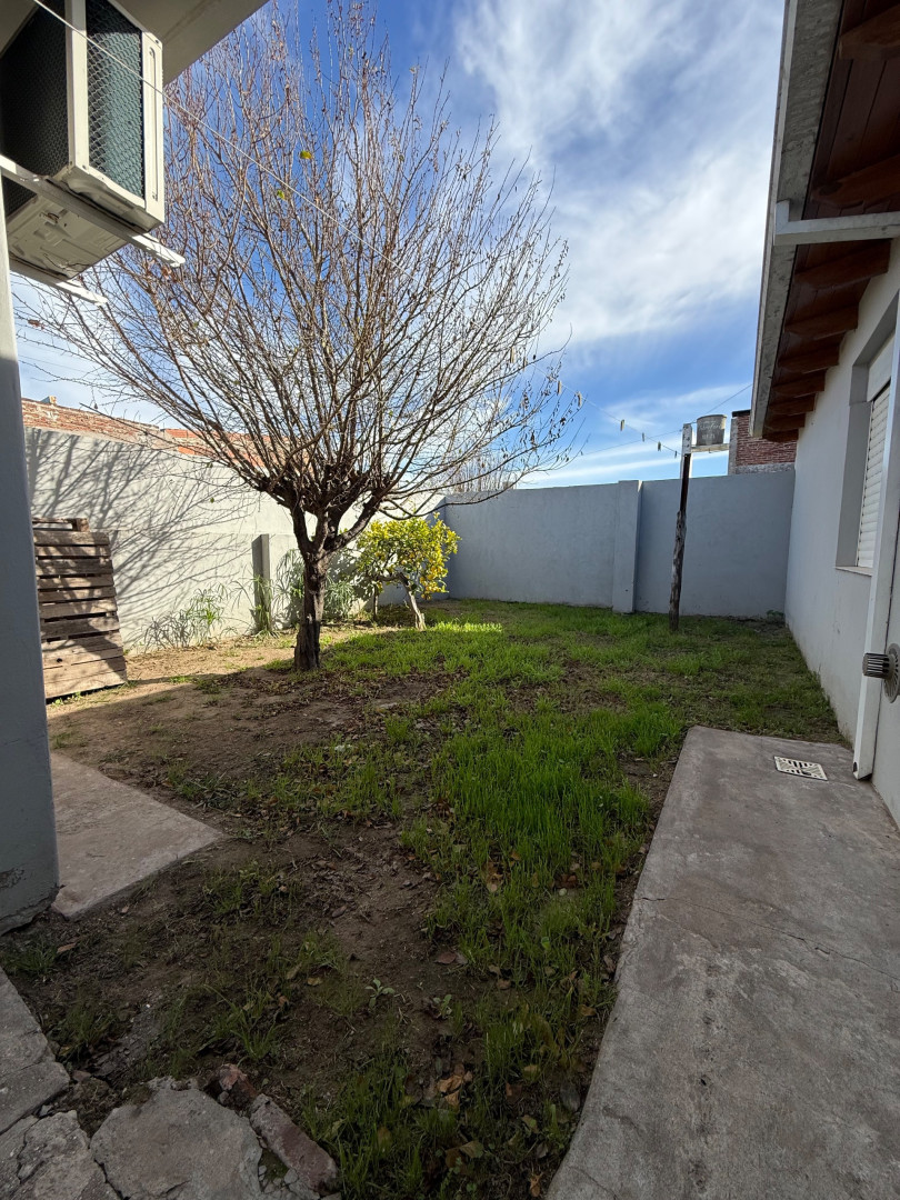 Casa en Venta en Cacique Venancio 122, Rosendo Lopez, Bahía Blanca - Bahía Blanca Propiedades | SITIO OFICIAL l