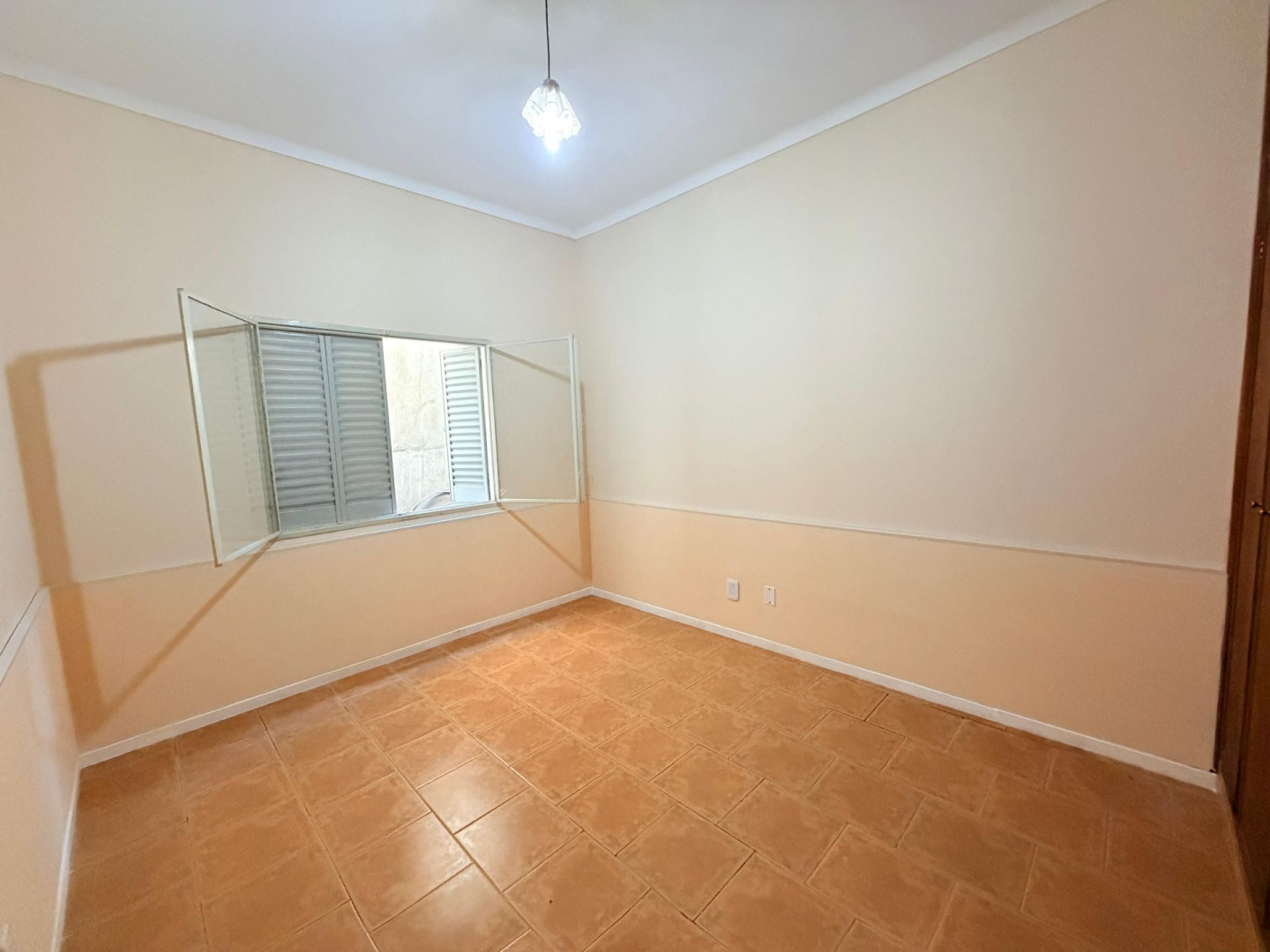 Casa en Alquiler en Estomba 2746, Los Almendros, Bahía Blanca - Bahía Blanca Propiedades | SITIO OFICIAL l