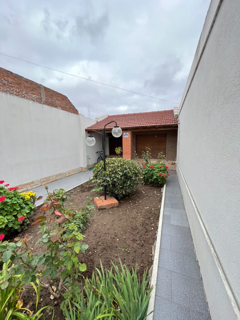 Casa en Venta en Almafuerte 1460, Kilometro 5, Bahía Blanca - Bahía Blanca Propiedades | SITIO OFICIAL l