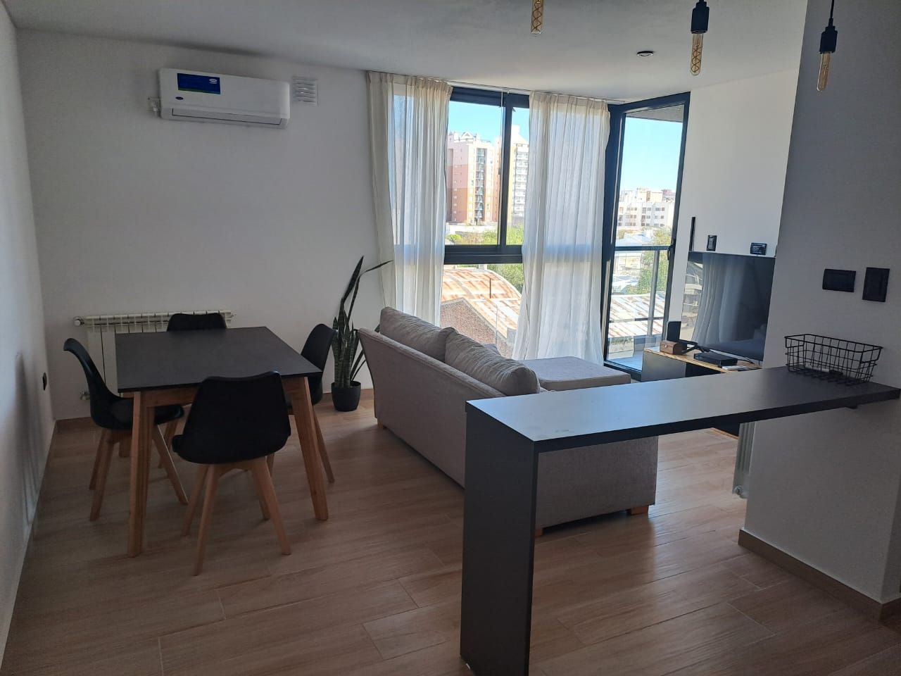 Departamento en Alquiler en Casanova Nº 359 , Macrocentro, Bahía Blanca - Bahía Blanca Propiedades | SITIO OFICIAL l