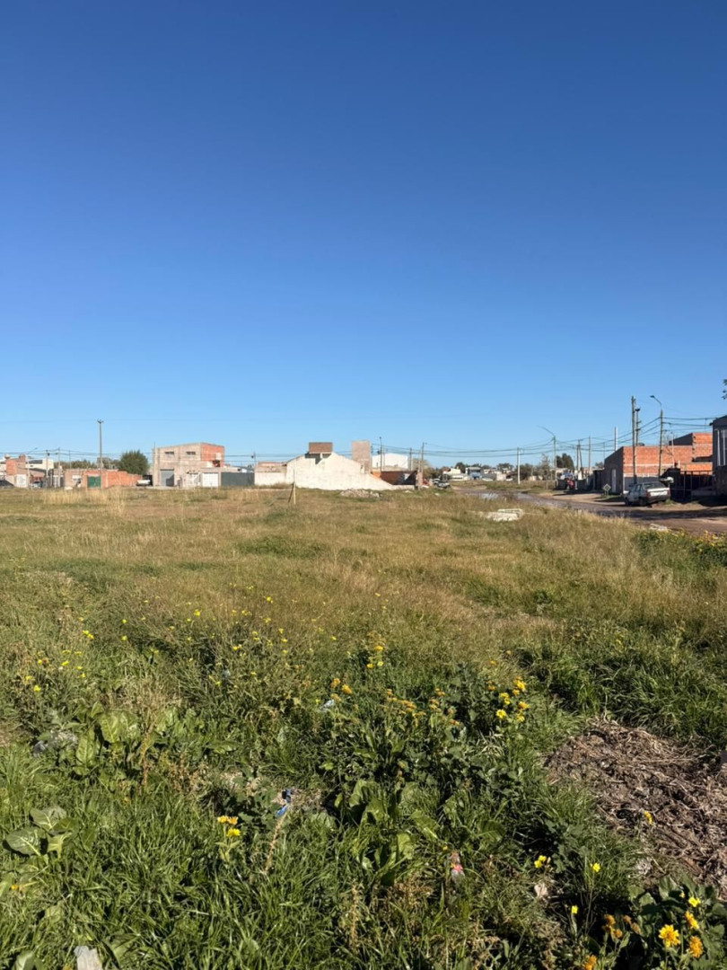Terreno en Venta en Manzana De Las Luces Y Posta Rolando, Los Alamos, Bahía Blanca - Bahía Blanca Propiedades | SITIO OFICIAL l