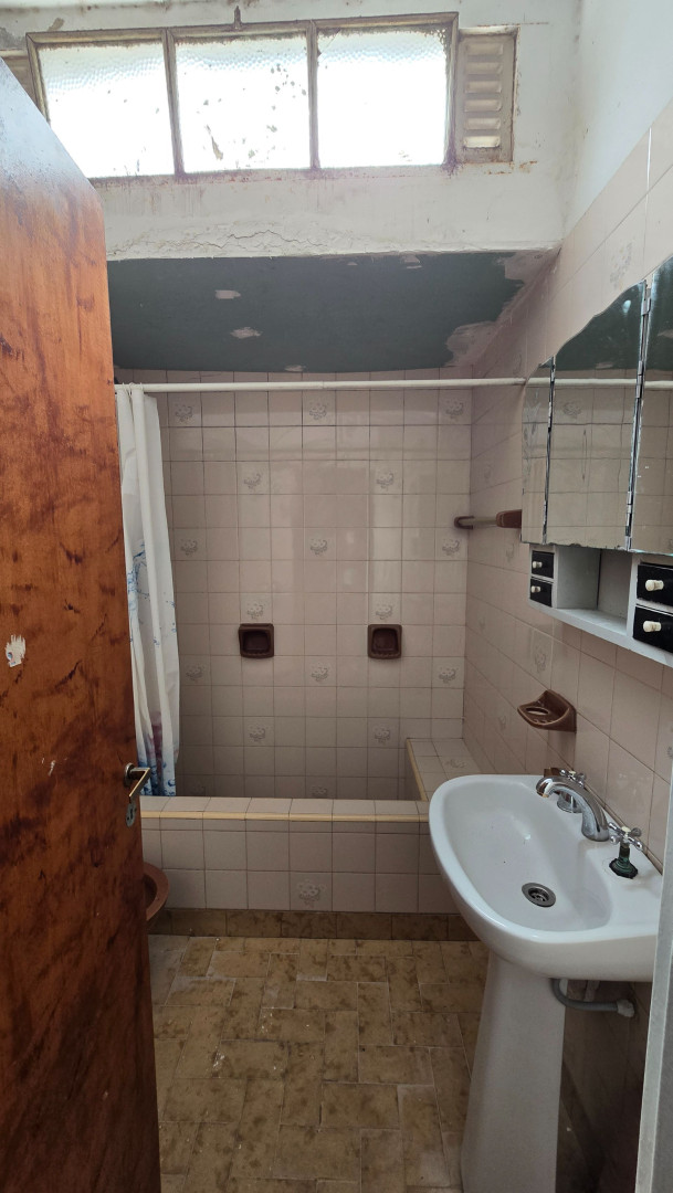 Casa + Departamento en Venta en Granada 1400, San Martin, Bahía Blanca - Bahía Blanca Propiedades | SITIO OFICIAL l