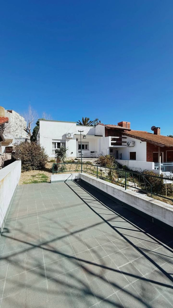 Casa en Venta en Majluf 300,  Monte Hermoso - Bahía Blanca Propiedades | SITIO OFICIAL l