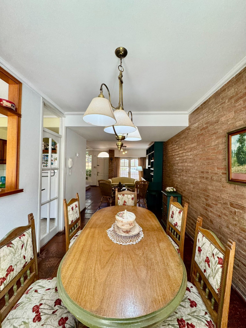 Casa en Venta en Cuyo 926, Villa Floresta, Bahía Blanca - Bahía Blanca Propiedades | SITIO OFICIAL l