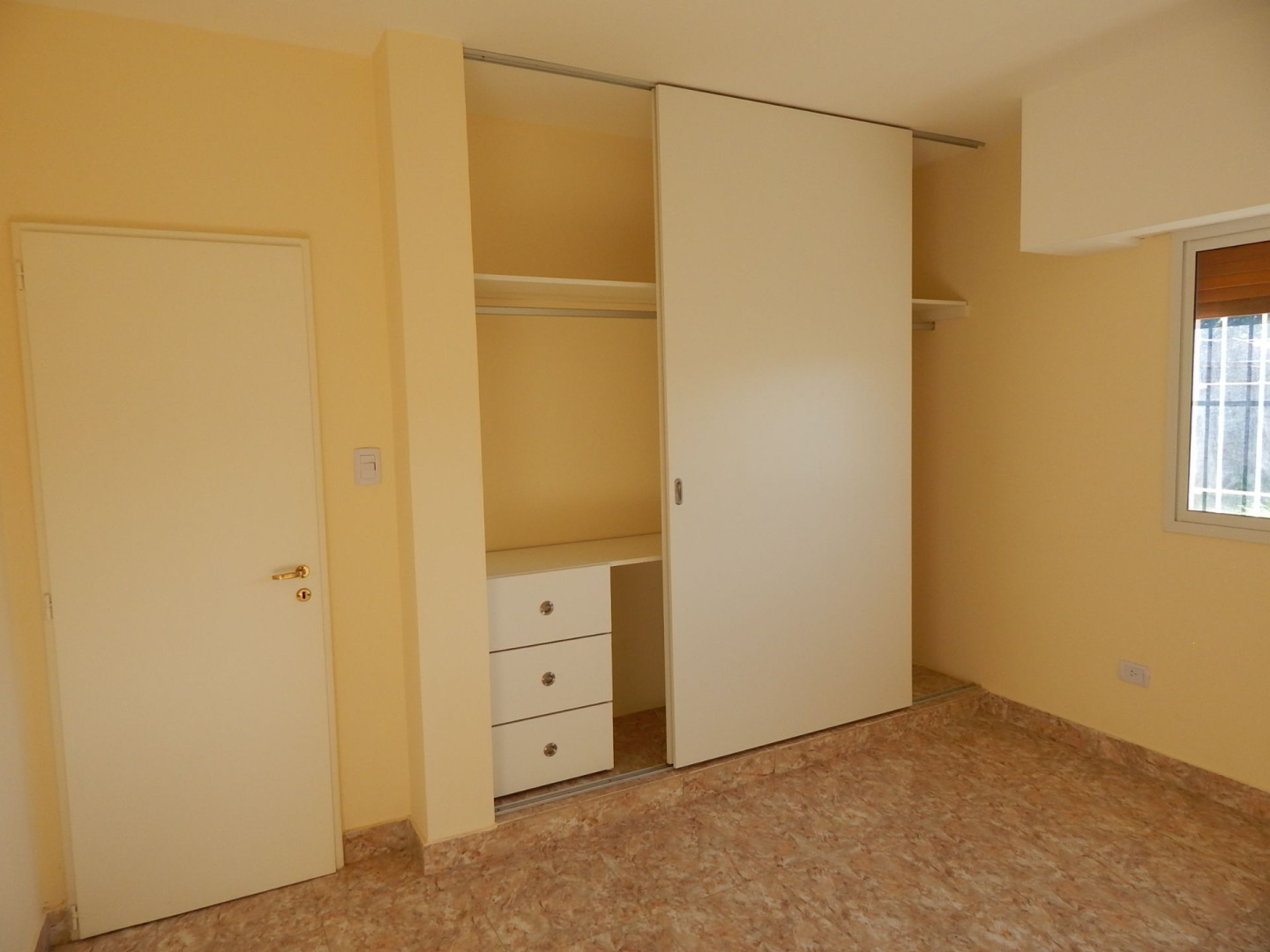 Casa en Venta en TERRADA 3667, Centro Inquilinos, Bahía Blanca - Bahía Blanca Propiedades | SITIO OFICIAL l