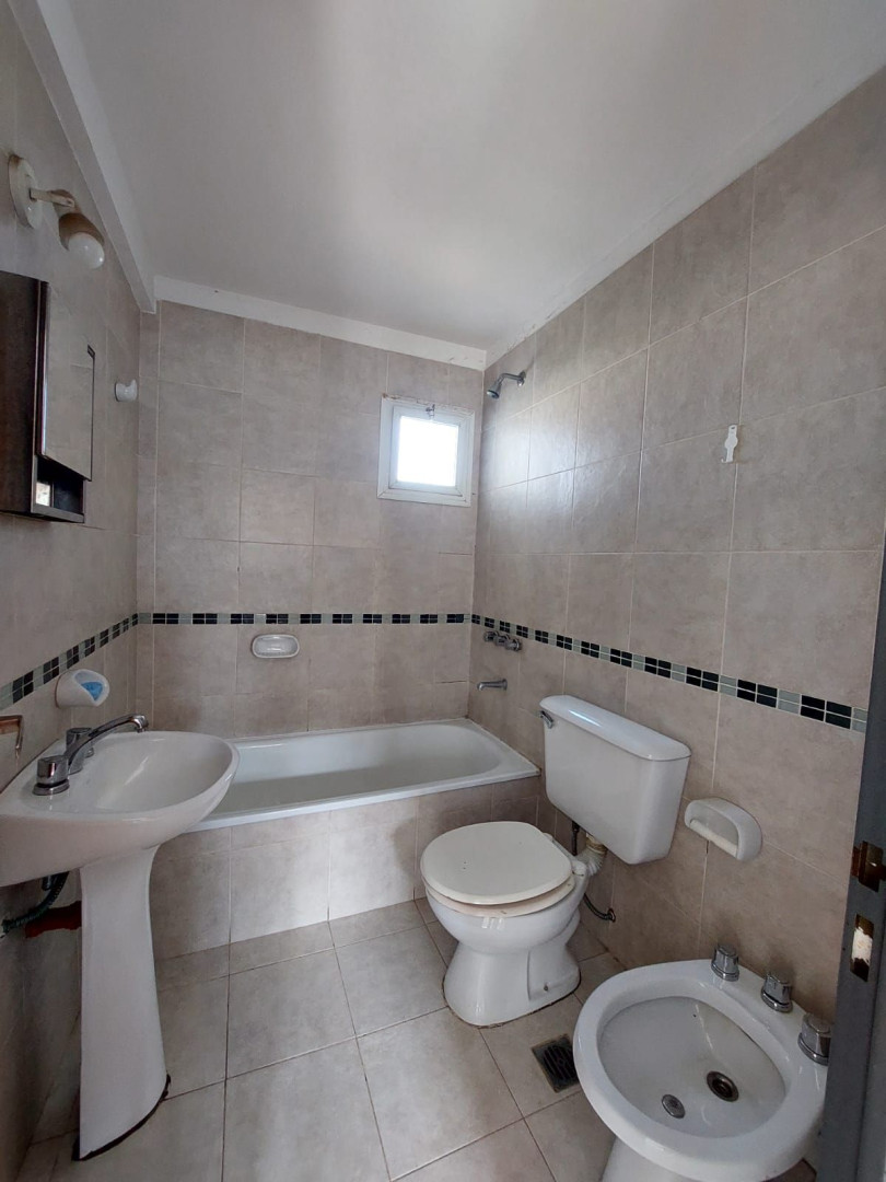 Departamento en Alquiler en 12 De Octubre 327, Napostá, Bahía Blanca - Bahía Blanca Propiedades | SITIO OFICIAL l