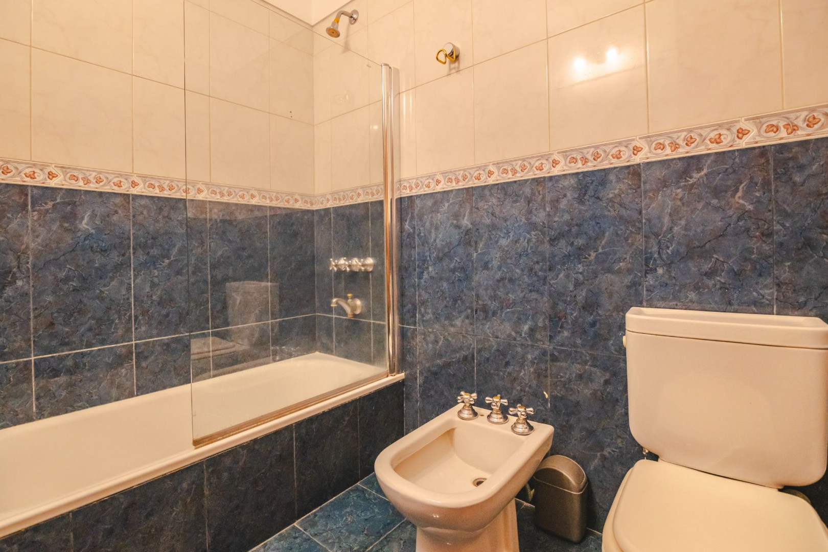 Casa en Venta en Hueque 107,  Bahía Blanca - Bahía Blanca Propiedades | SITIO OFICIAL l