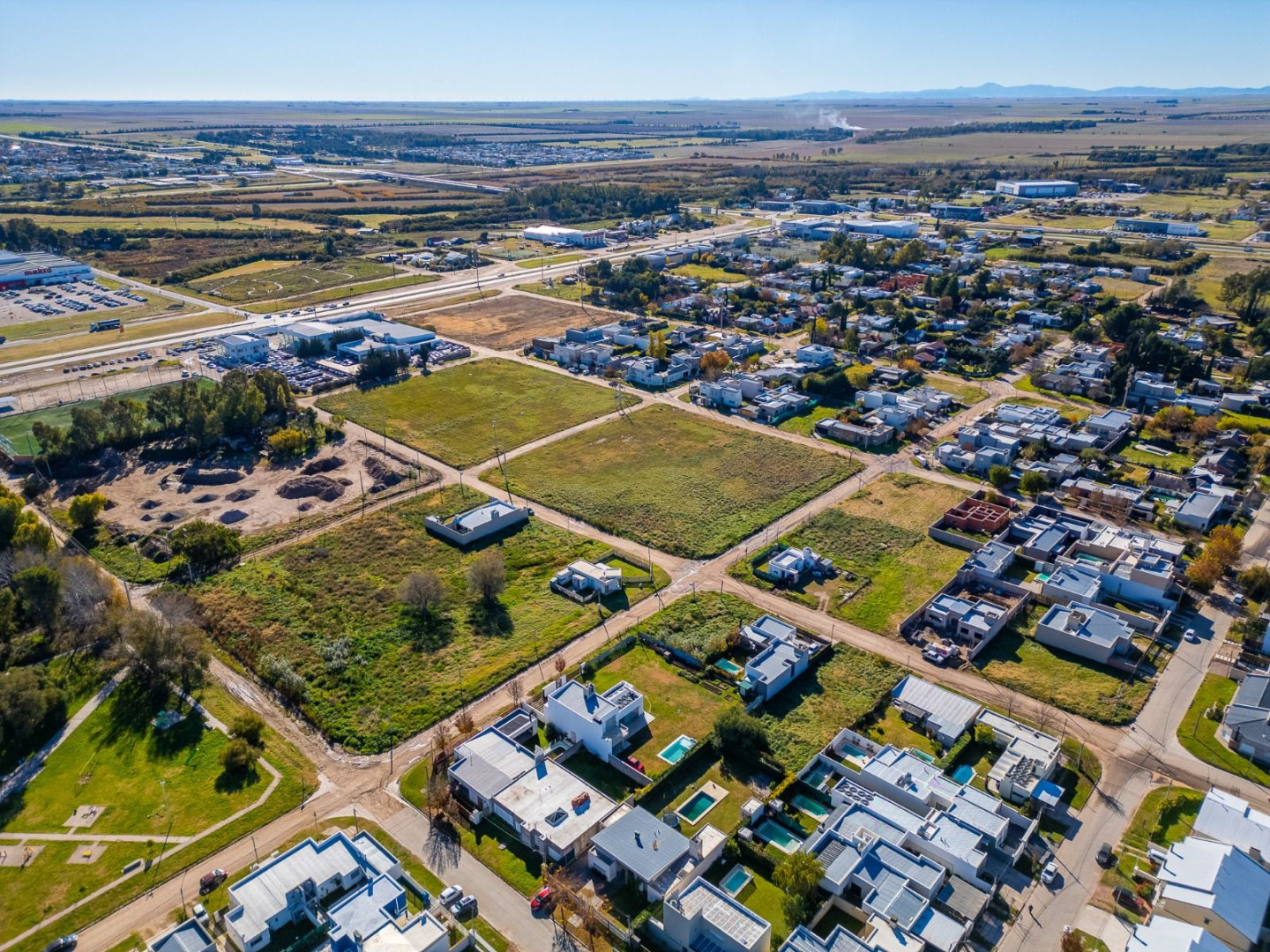 Terreno en Venta en Belgrano N 4190, Esquina Athos Lazzari, Molina Campos, Bahía Blanca - Bahía Blanca Propiedades | SITIO OFICIAL l
