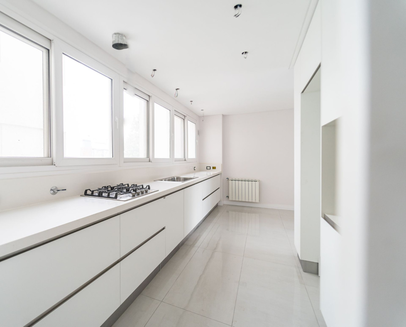 Departamento en Alquiler en Portugal 556,  Bahía Blanca - Bahía Blanca Propiedades | SITIO OFICIAL l