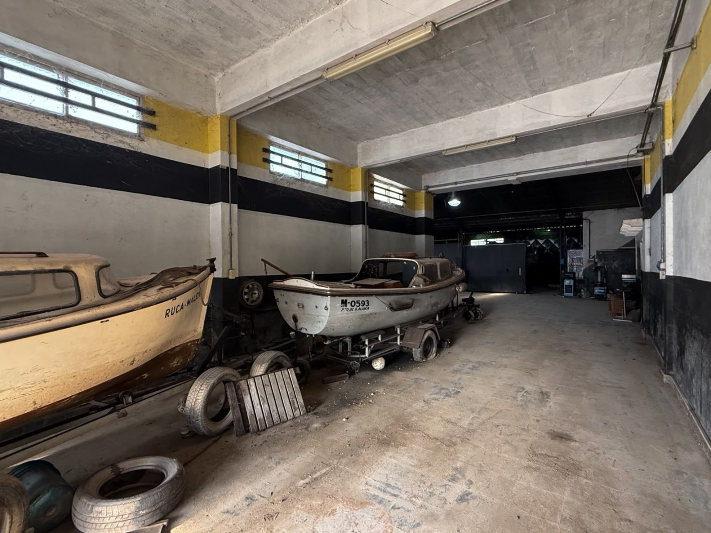 Deposito en Venta en Brown Y Velez Sarfield, Ingeniero White, Bahía Blanca - Bahía Blanca Propiedades | SITIO OFICIAL l