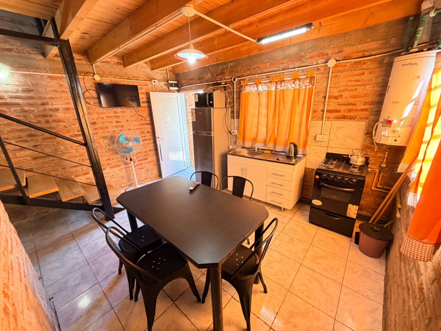 Casa + Departamento en Venta en Río Juramento 300, Dufaur, Monte Hermoso - Bahía Blanca Propiedades | SITIO OFICIAL l