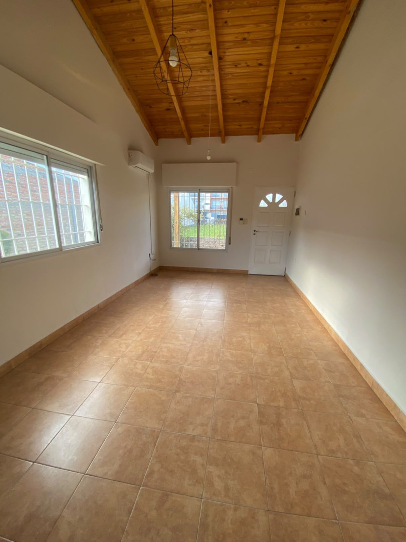 Casa en Alquiler en Panama 2600,  Bahía Blanca - Bahía Blanca Propiedades | SITIO OFICIAL l