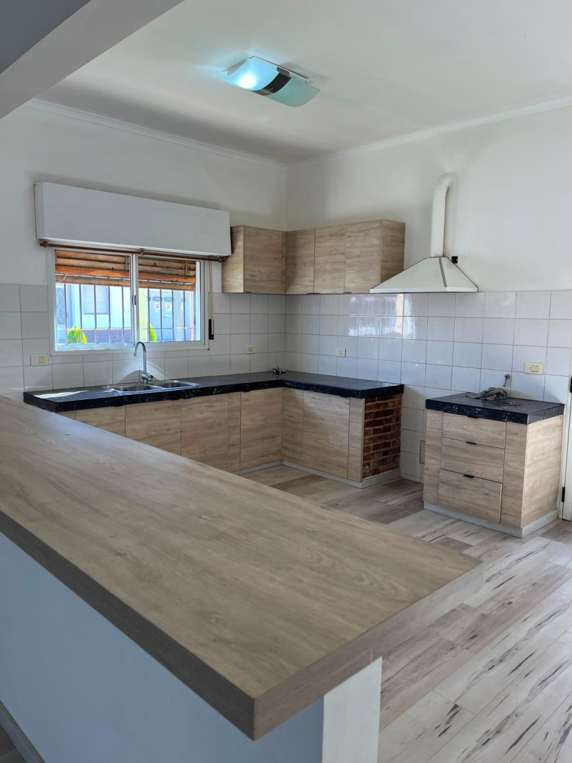 Casa en Alquiler en Entre Rios 1098, Mariano Moreno, Bahía Blanca - Bahía Blanca Propiedades | SITIO OFICIAL l