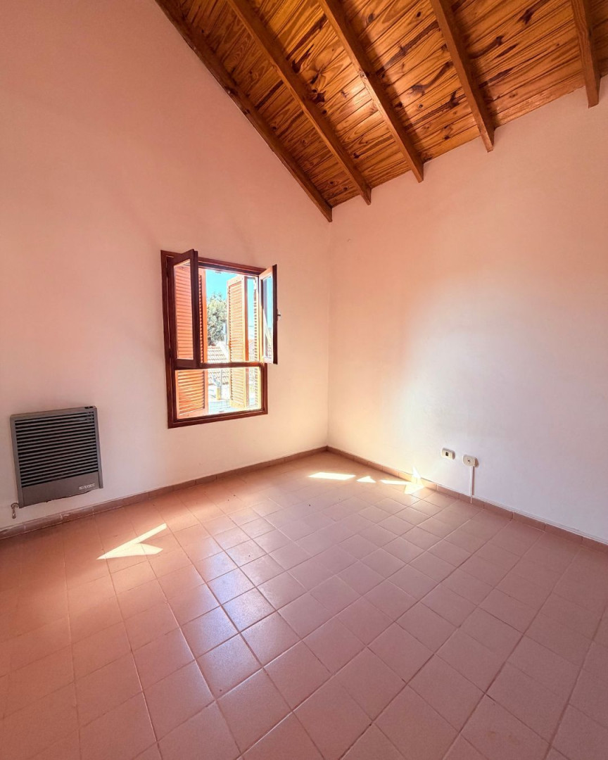 Casa en Venta en Pirovano 2190, Prensa, Bahía Blanca - Bahía Blanca Propiedades | SITIO OFICIAL l