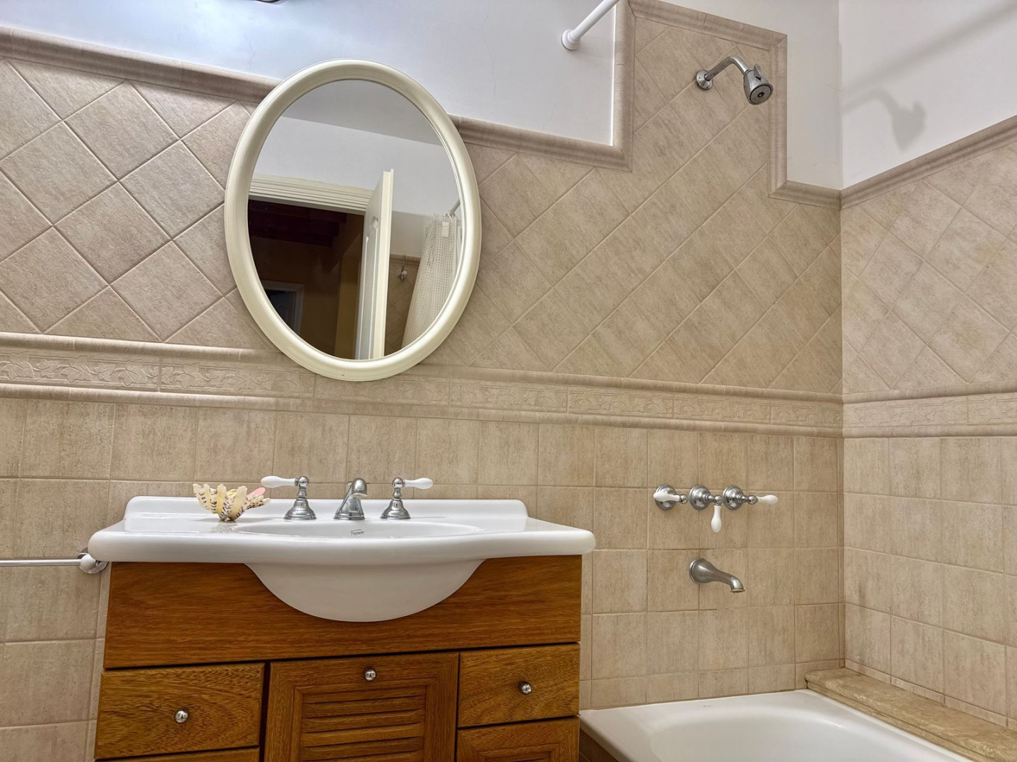 Casa en Venta en Limay 767, Centro, Monte Hermoso - Bahía Blanca Propiedades | SITIO OFICIAL l