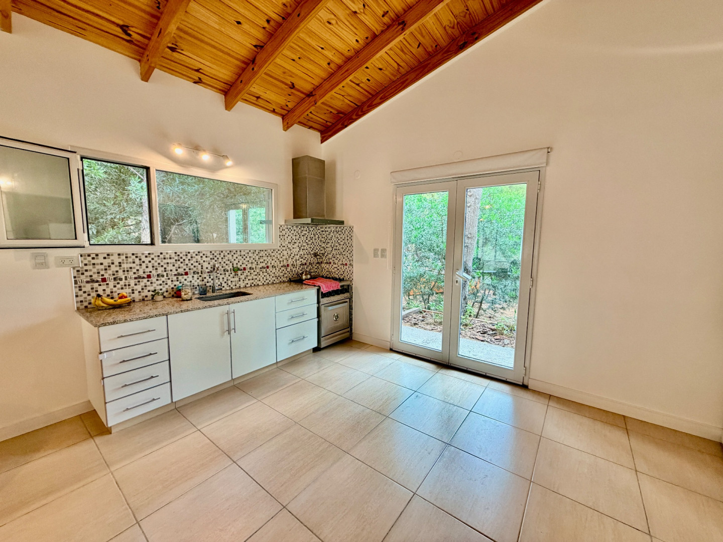 Casa en Venta en Bosque Alegre 1000, Pinar del Golf, Monte Hermoso - Bahía Blanca Propiedades | SITIO OFICIAL l