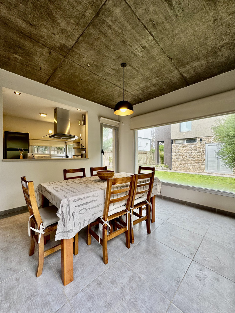 Casa en Venta en Sansot 593, Monte del Este, Monte Hermoso - Bahía Blanca Propiedades | SITIO OFICIAL l