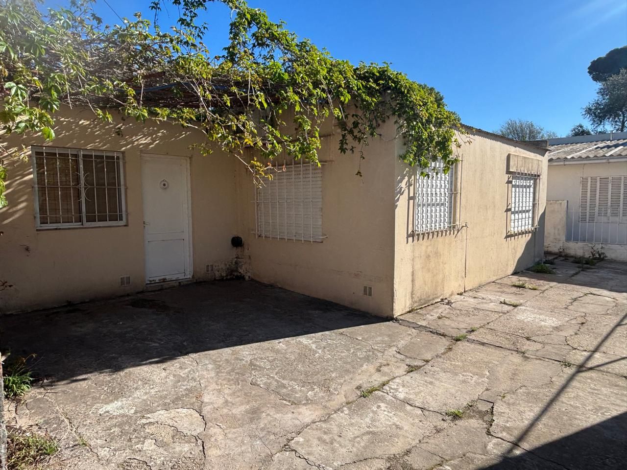 Casa en Venta en Gregorio Juarez 674, Centro, Monte Hermoso - Bahía Blanca Propiedades | SITIO OFICIAL l