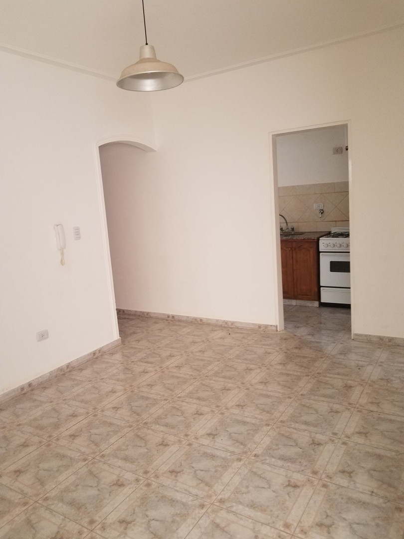 Departamento en Alquiler en 11 De Abril 578, Macrocentro, Bahía Blanca - Bahía Blanca Propiedades | SITIO OFICIAL l