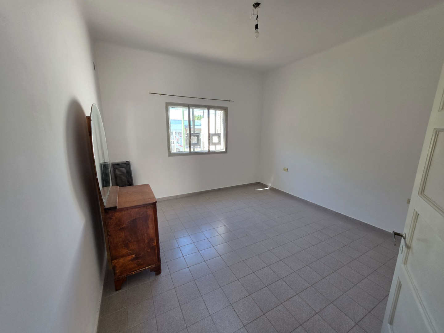 Casa en Alquiler en Alsina 1168, La Falda, Bahía Blanca - Bahía Blanca Propiedades | SITIO OFICIAL l