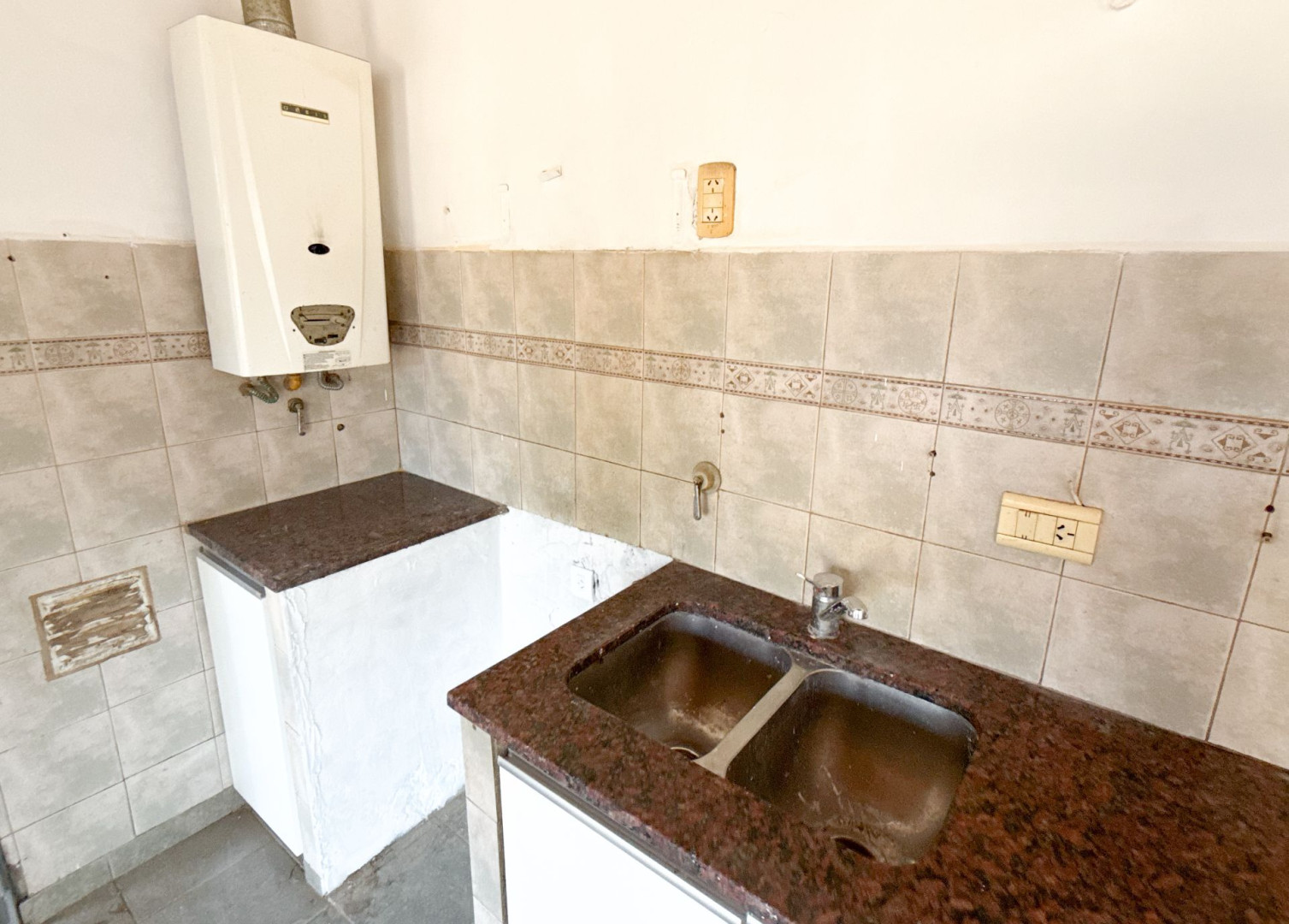 Casa en Venta en Rincón 3.011, Rosendo Lopez, Bahía Blanca - Bahía Blanca Propiedades | SITIO OFICIAL l