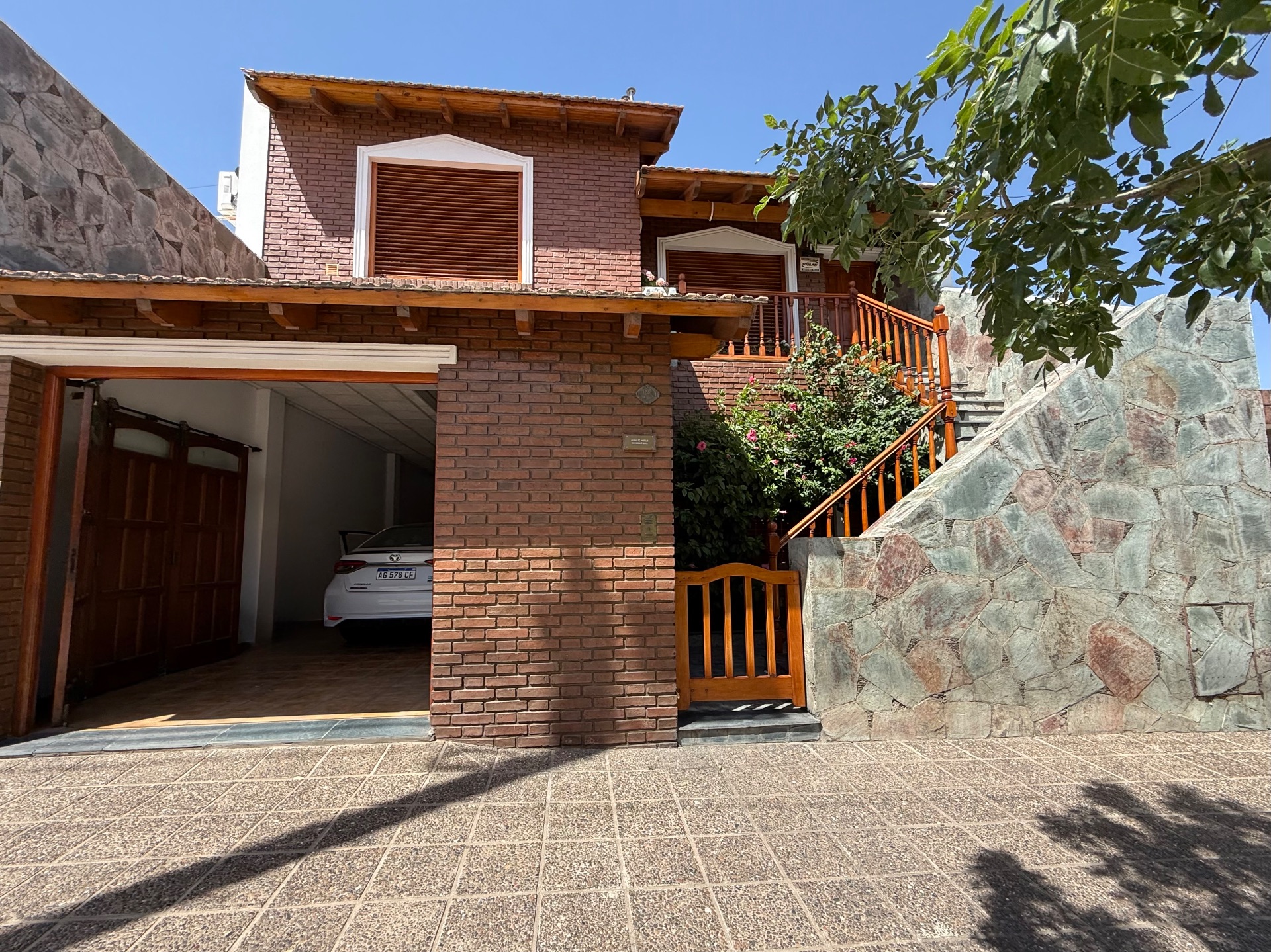 Casa en Venta en Las Heras 1281, La Falda, Bahía Blanca - Bahía Blanca Propiedades | SITIO OFICIAL l