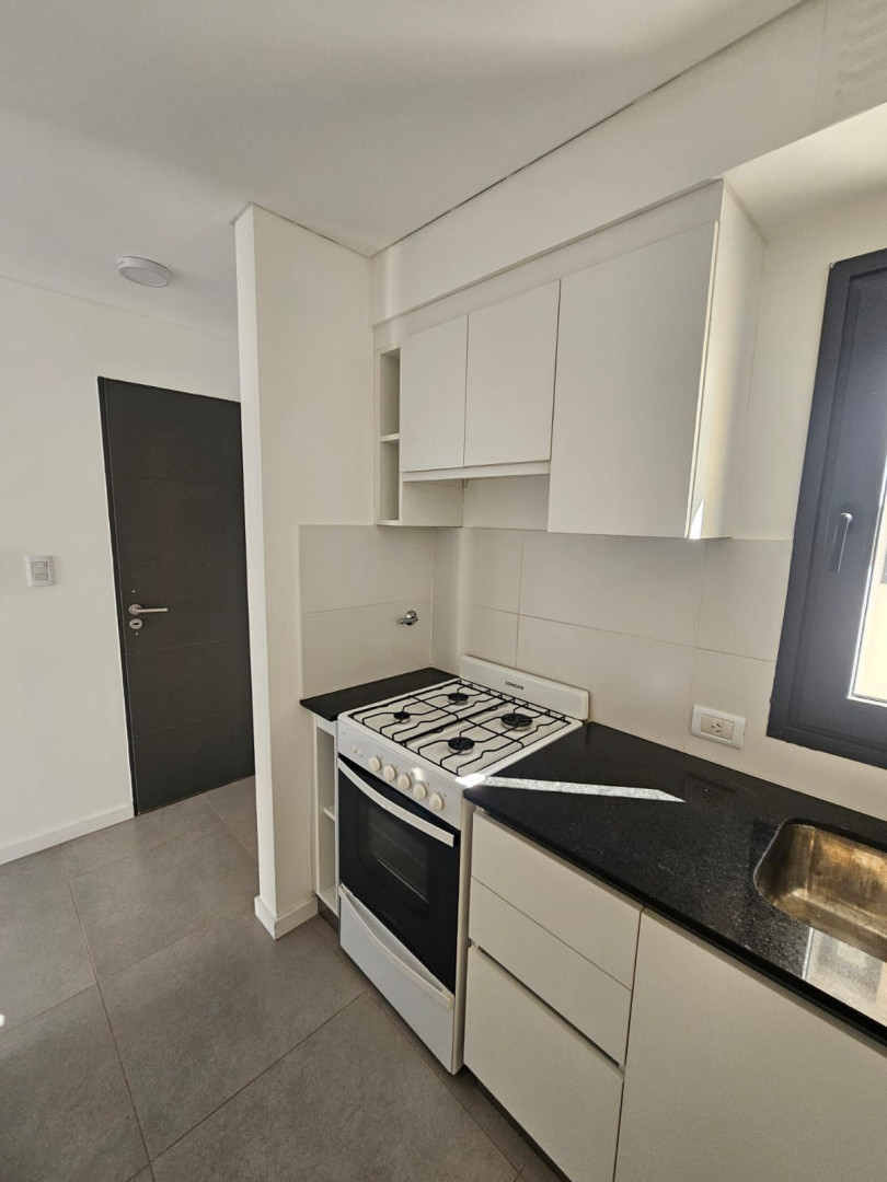 Departamento en Alquiler en CARONTI 152, Centro, Bahía Blanca - Bahía Blanca Propiedades | SITIO OFICIAL l