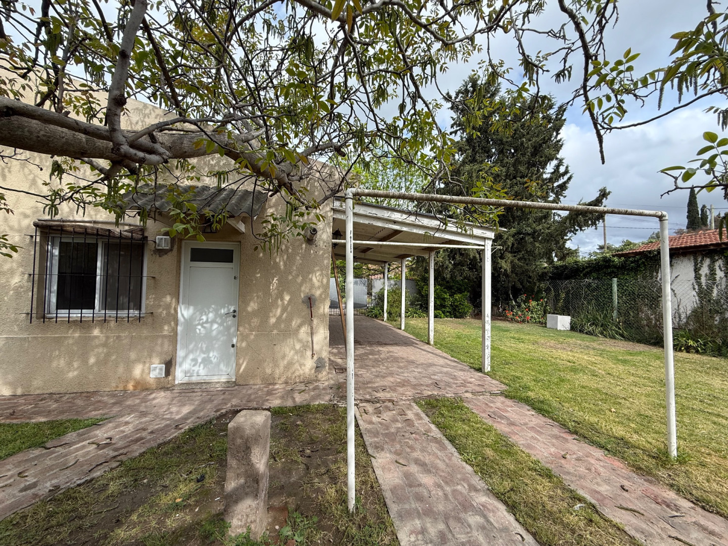 Casa en Alquiler en Llau Llau 320, Patagonia, Bahía Blanca - Bahía Blanca Propiedades | SITIO OFICIAL l