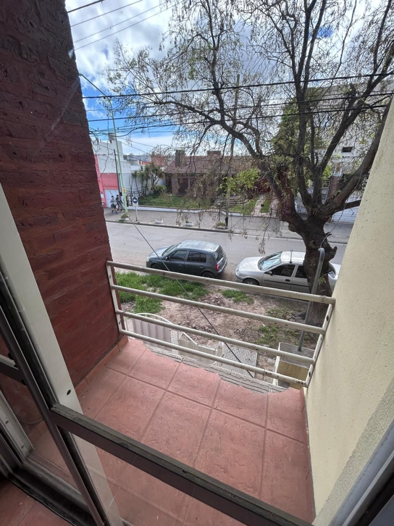 Duplex en Alquiler en Remedios De Escalada 205,  Bahía Blanca - Bahía Blanca Propiedades | SITIO OFICIAL l