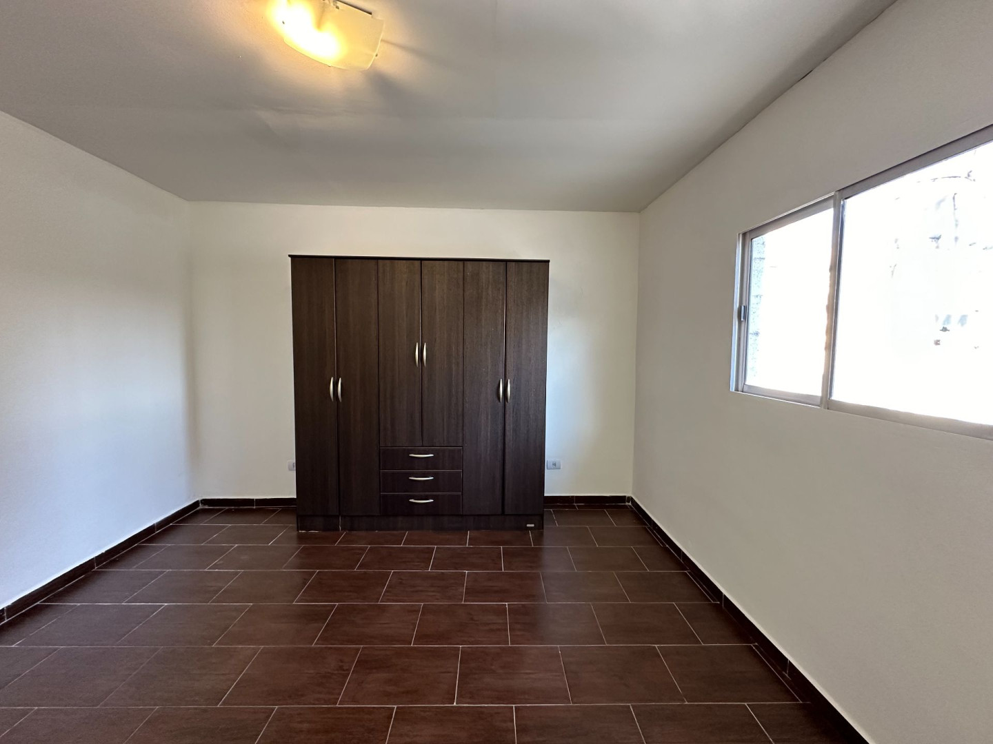 Casa en Alquiler en Rondeau 248 , Centro, Bahía Blanca - Bahía Blanca Propiedades | SITIO OFICIAL l