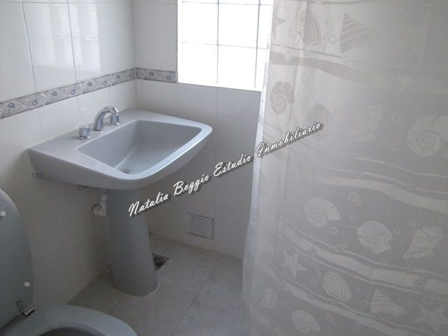 Casa en Alquiler en Calle 18 1250,  Miramar - Bahía Blanca Propiedades | SITIO OFICIAL l