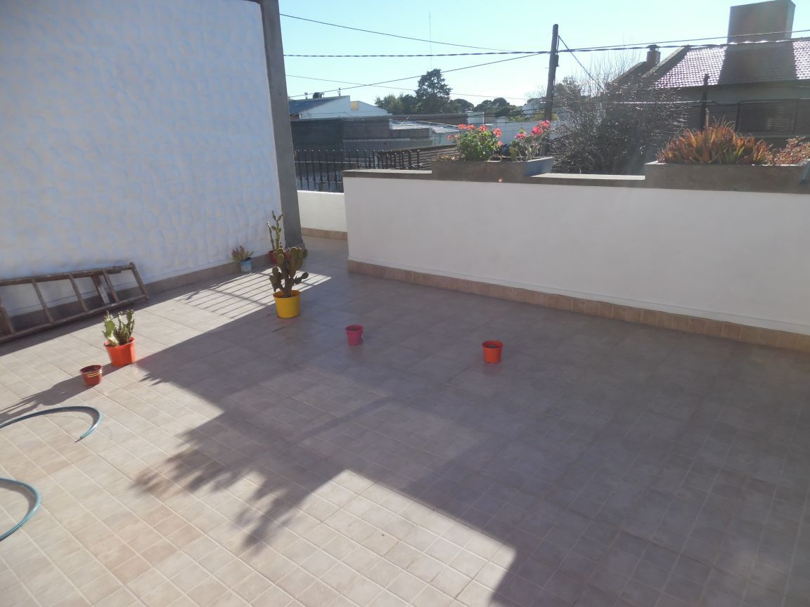 Casa en Venta en Vieytes E Inglaterra, San Roque, Bahía Blanca - Bahía Blanca Propiedades | SITIO OFICIAL l