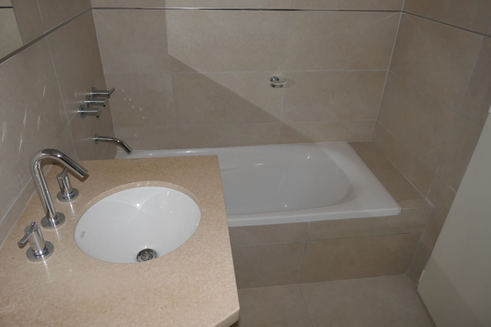 Departamento en Alquiler en San Martin 679, Centro, Bahía Blanca - Bahía Blanca Propiedades | SITIO OFICIAL l