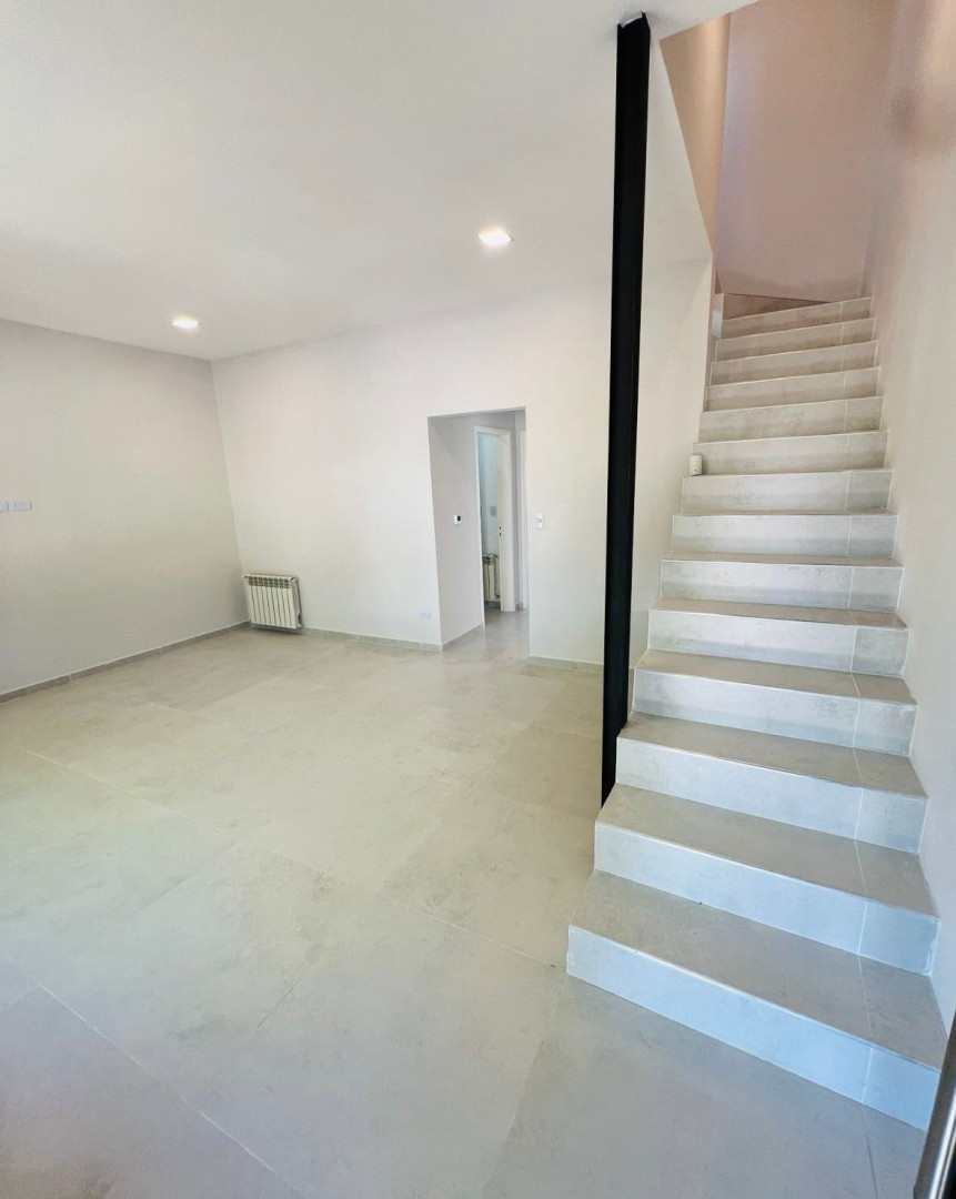 Casa en Venta en CERVANTES 392, La Falda, Bahía Blanca - Bahía Blanca Propiedades | SITIO OFICIAL l