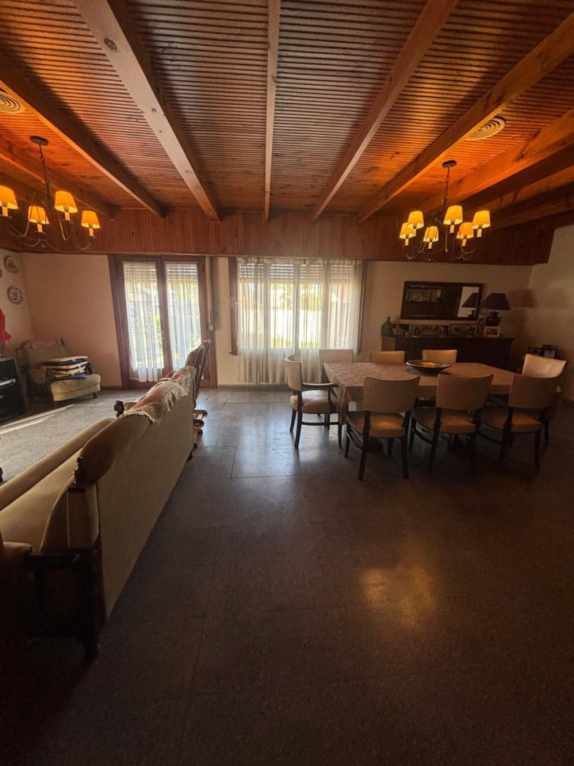 Casa en Venta en  Costa Y Nelida Fossatty, Centro, Monte Hermoso - Bahía Blanca Propiedades | SITIO OFICIAL l
