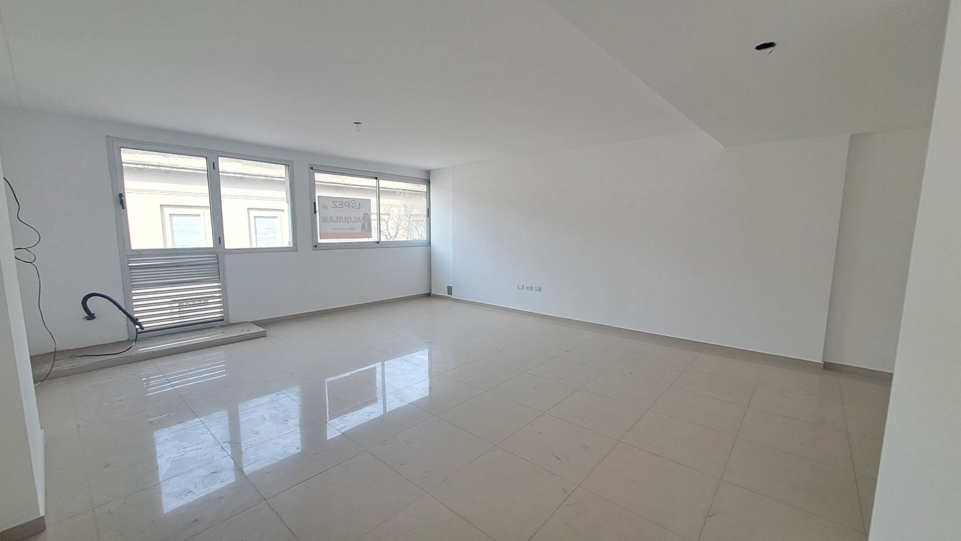 Oficina en Alquiler en Gorriti 85, Centro, Bahía Blanca - Bahía Blanca Propiedades | SITIO OFICIAL l