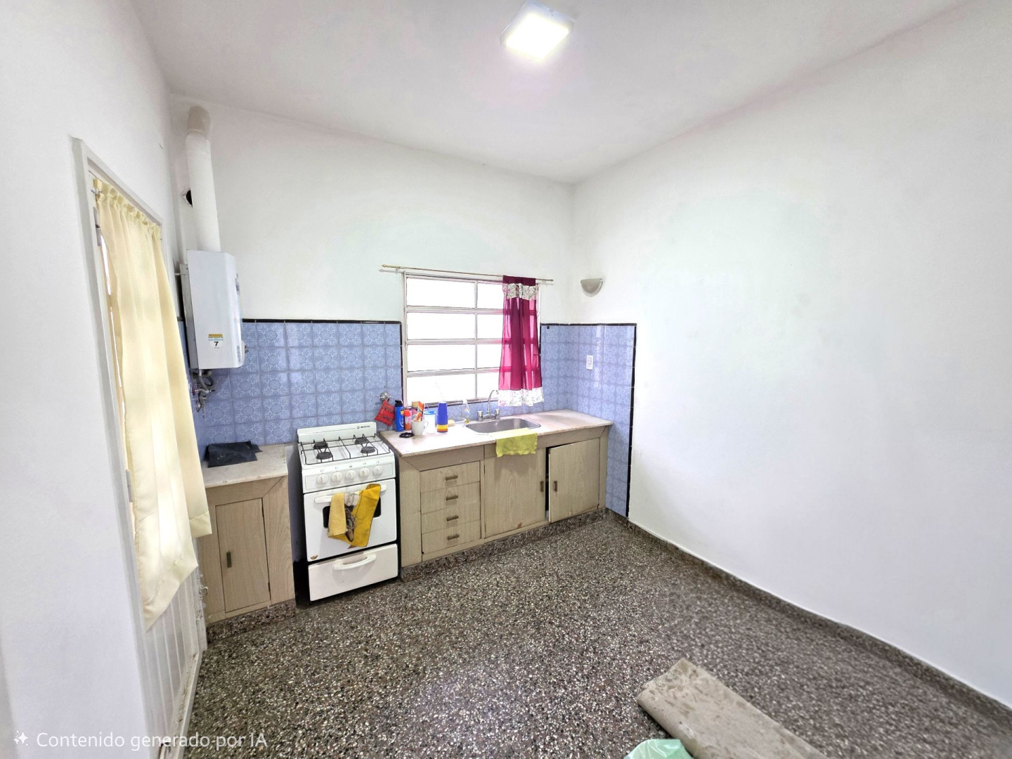 Casa en Alquiler en Ecuador 2156, Villa Rosas, Bahía Blanca - Bahía Blanca Propiedades | SITIO OFICIAL l