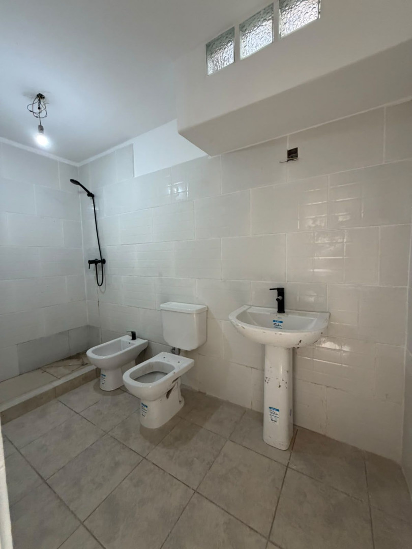 Casa en Venta en Canada 162, Universitario, Bahía Blanca - Bahía Blanca Propiedades | SITIO OFICIAL l