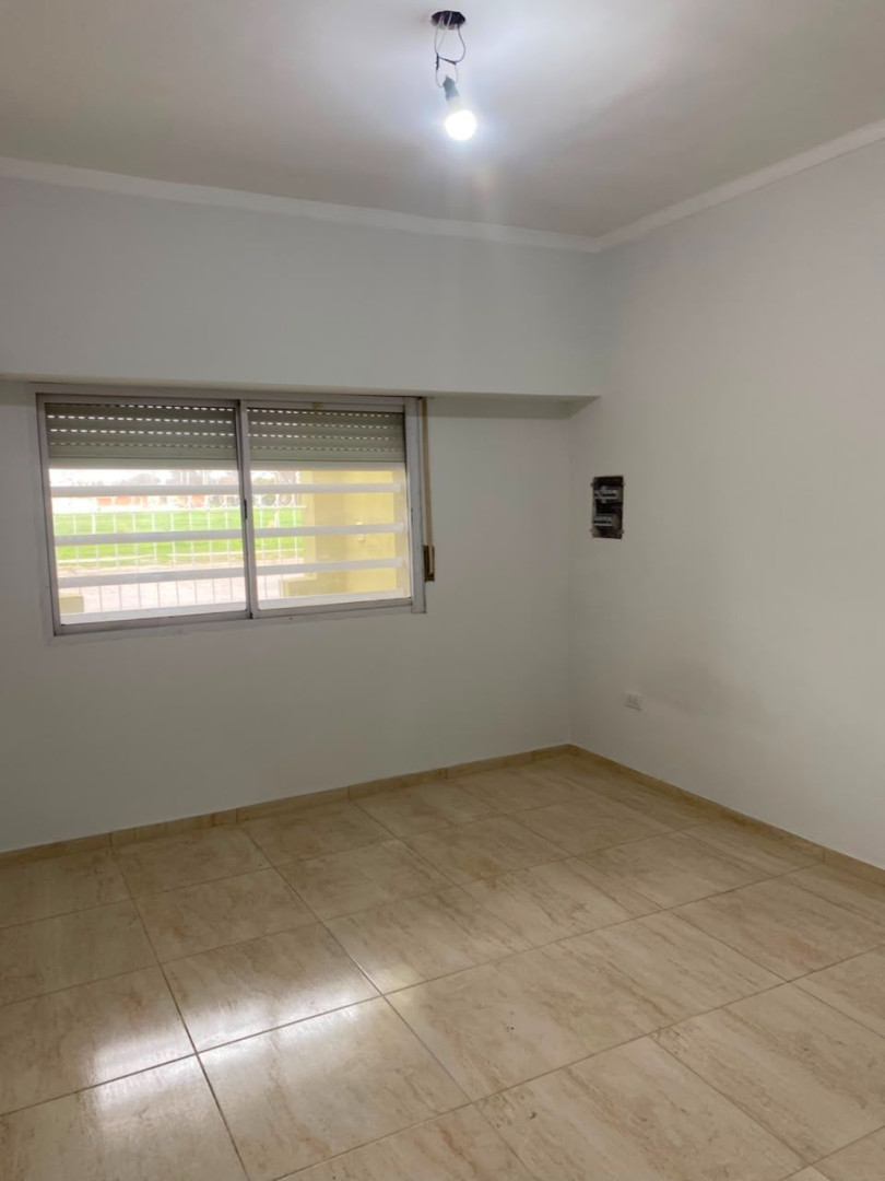 Casa en Alquiler en Drago 2640,  Bahía Blanca - Bahía Blanca Propiedades | SITIO OFICIAL l