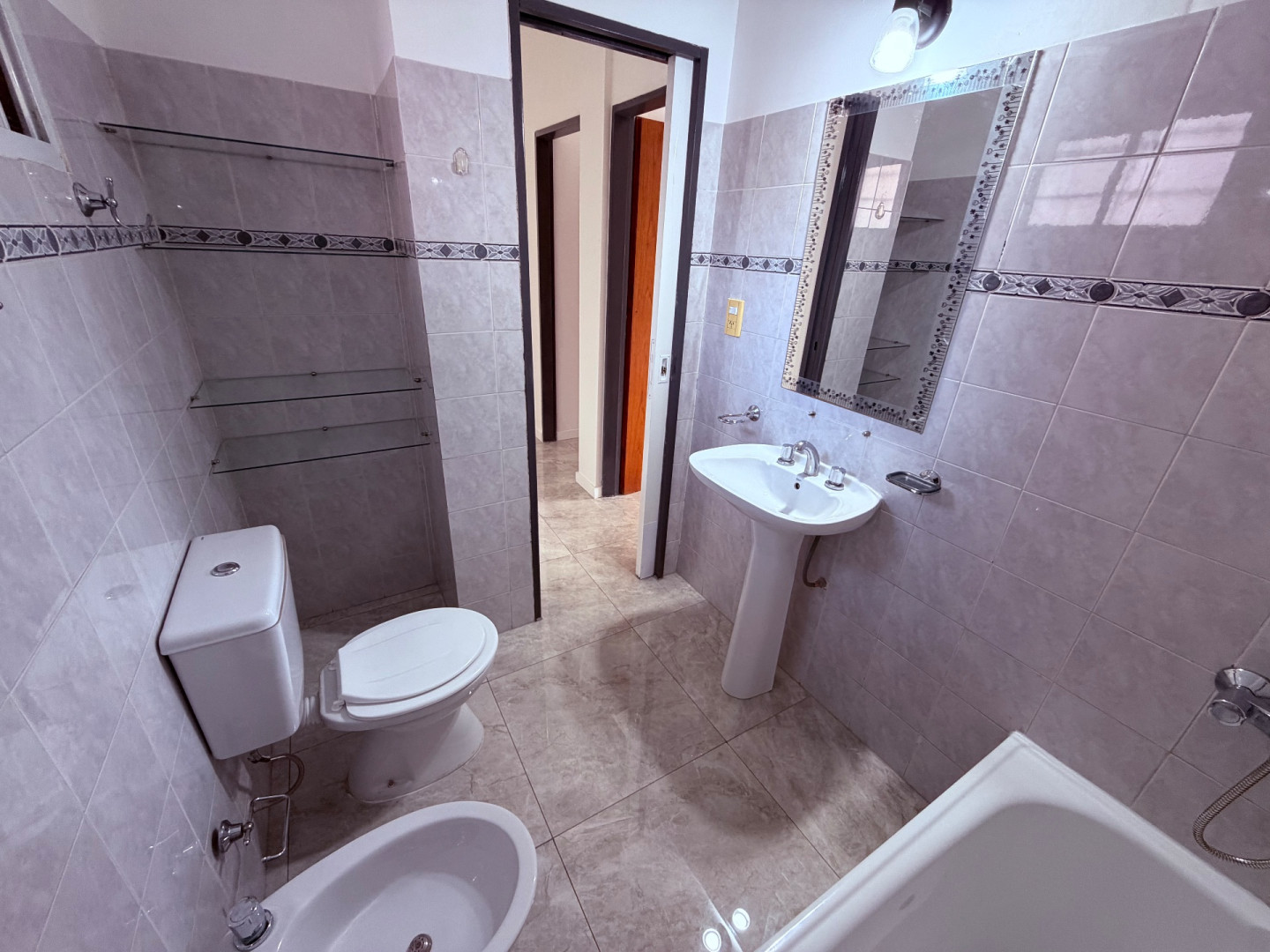 Departamento en Alquiler en Zapiola 456, Centro, Bahía Blanca - Bahía Blanca Propiedades | SITIO OFICIAL l