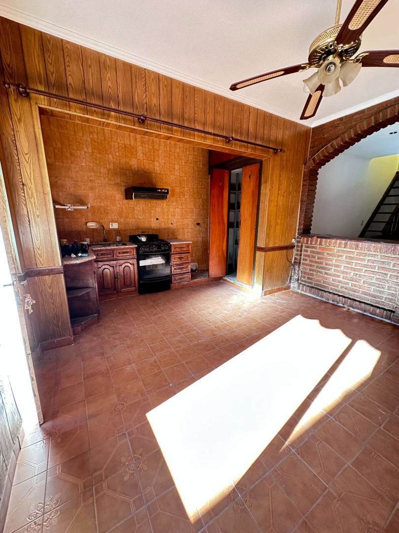 Casa en Venta en Corrientes 660, Bella Vista, Bahía Blanca - Bahía Blanca Propiedades | SITIO OFICIAL l
