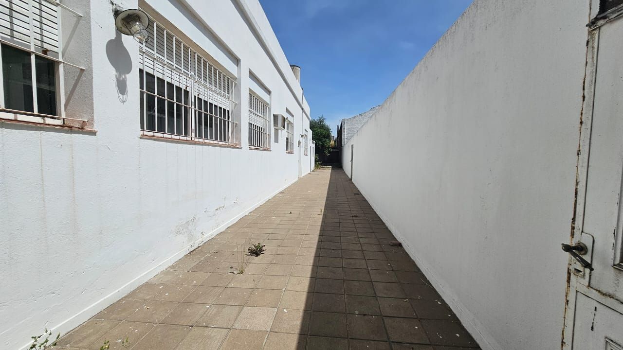 Local en Alquiler en España 255,  Bahía Blanca - Bahía Blanca Propiedades | SITIO OFICIAL l
