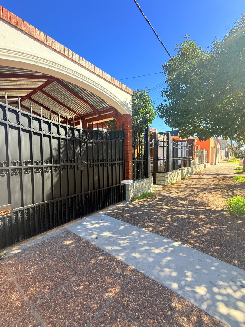 Casa en Alquiler en Nicaragua 1800, Universitario, Bahía Blanca - Bahía Blanca Propiedades | SITIO OFICIAL l