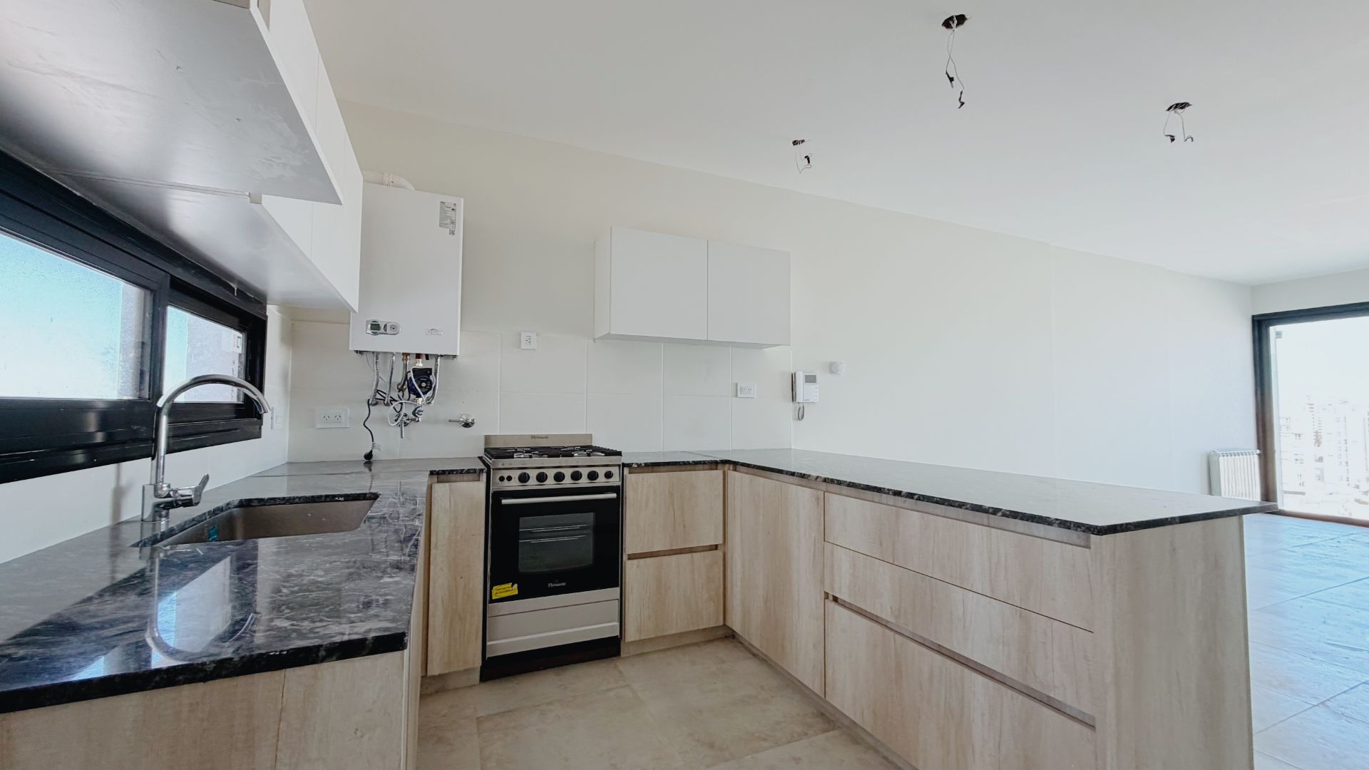 Departamento en Alquiler en 3 De Febrero 42 10° B, La Falda, Bahía Blanca - Bahía Blanca Propiedades | SITIO OFICIAL l