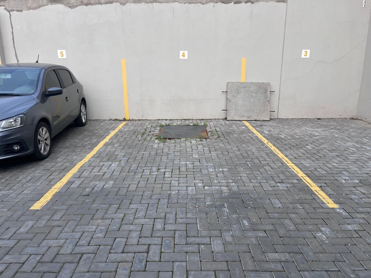 Cochera en Alquiler en RODRIGUEZ 275, Macrocentro, Bahía Blanca - Bahía Blanca Propiedades | SITIO OFICIAL l