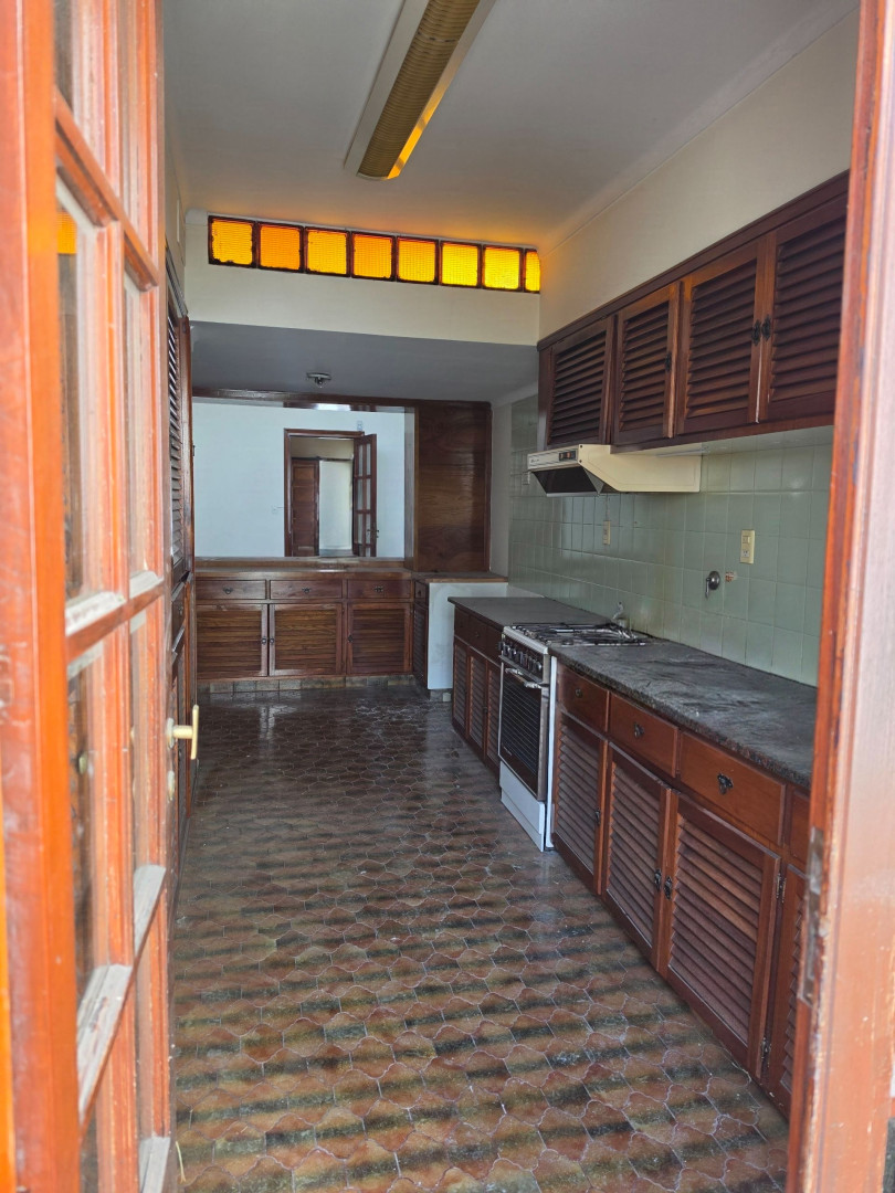 Casa en Alquiler en Viamonte 580, Macrocentro, Bahía Blanca - Bahía Blanca Propiedades | SITIO OFICIAL l