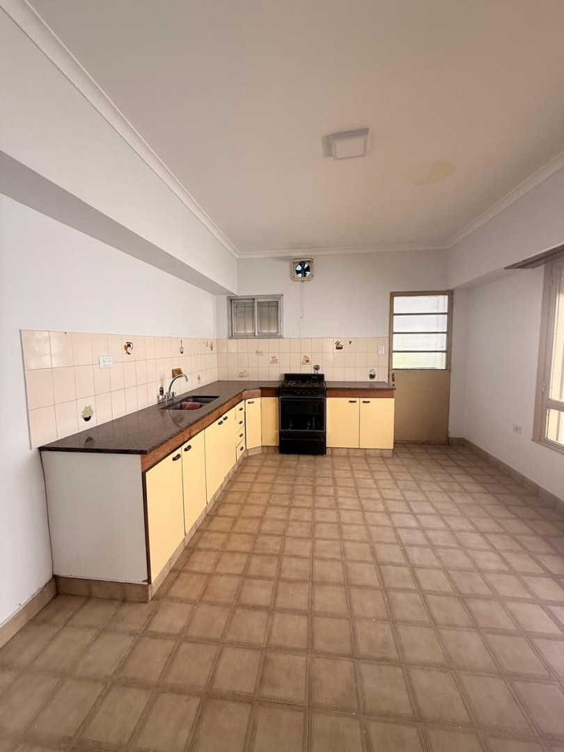 Casa en Alquiler en Zelarrayan 1.053, Universitario, Bahía Blanca - Bahía Blanca Propiedades | SITIO OFICIAL l