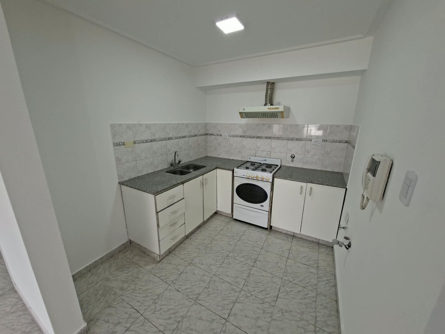 Departamento en Alquiler en Zapiola 493, Universitario, Bahía Blanca - Bahía Blanca Propiedades | SITIO OFICIAL l