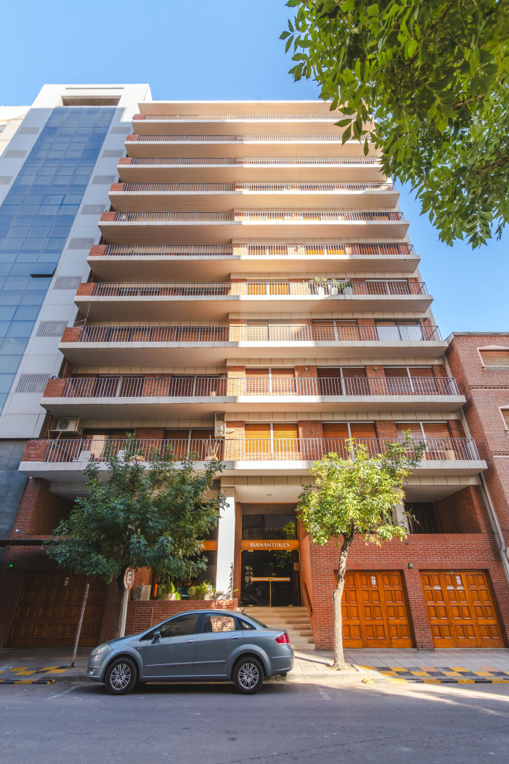 Piso en Venta en Yrigoyen 300, Macrocentro, Bahía Blanca - Bahía Blanca Propiedades | SITIO OFICIAL l